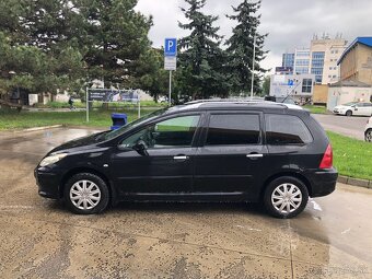 Peugeot 307 SW 1.6 HDI 80 KW, PANORAMA, 7 miest - 4