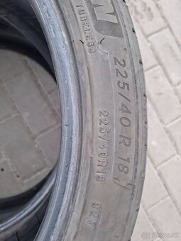 225/45 R18 - 4