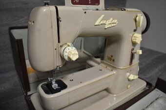 Šijací stroj LADA Lux 132-4 - 4