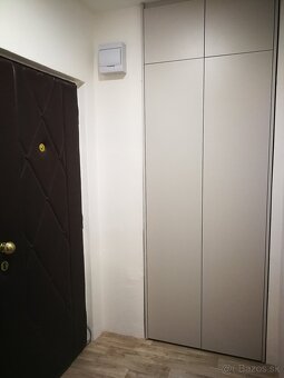 Prenajmem garsónku v centre Zvolena - 4