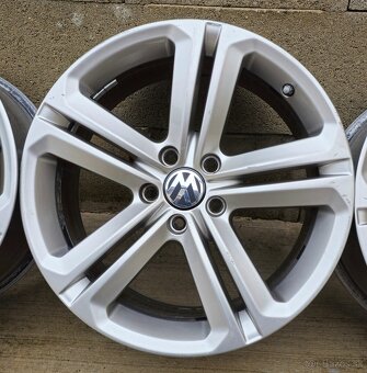 Predám orig. disky VW Mallory 5x112 R18 8J ET44 - 4