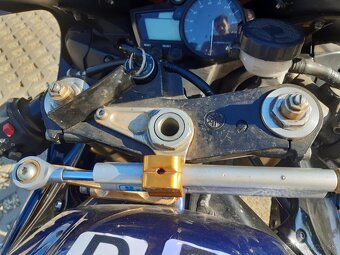 Predám Yamaha R1 / kúpim motor RN09 - 4