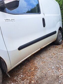 Predám FIAT DOBLO - 4