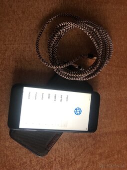 iPhone 7 – 128 GB – nová batéria – 100 % zdravie – čierny - 4