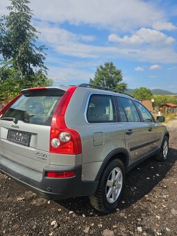 Volvo XC90 - 4