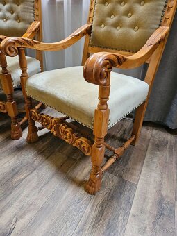 Veľké kráľovské kreslá - 4