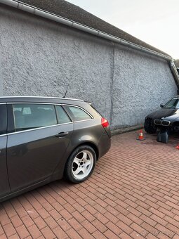 PREDÁM OPEL INSIGNIA 2.0 tdci - 4