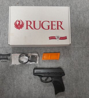 Ruger EC9S - 4