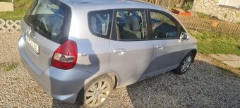 Honda jazz 2008 - 4