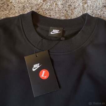 Nike Swoosh crewneck - 4