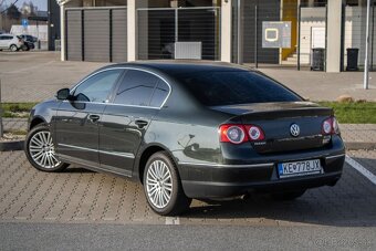 Volkswagen Passat 3.2 V6 Highline DSG 4-Motion - 4