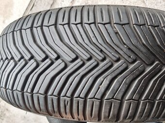 215/65 r16 celoročné pneumatiky Michelin - 4