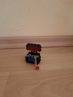 Lego Creator 31102 - Fire Dragon - 4
