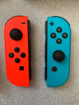 Nintendo Switch - 4
