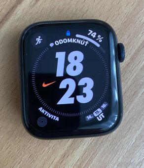 Apple Watch SE (GPS), hliník, 44 mm (2. generácia) - 4