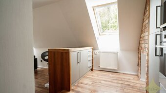 Exkluzívne na predaj krásny mezonetový 5 izbový byt o výmere - 4