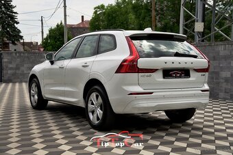 ⏩ Volvo XC60 2.0 B4 mHEV Momentum AWD A/T - 4