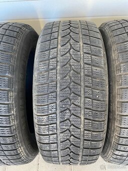 235/55 R17 KORMORAN zimne pneu - 4