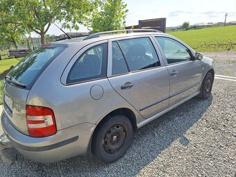 Skoda fabia 1.4 16V 72kW vybava - 4
