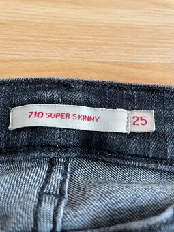 Levis čierne rifle originál - 4