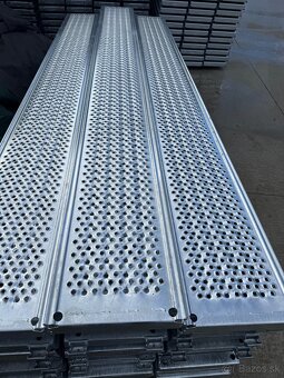 Lešenie Fasadne - 4