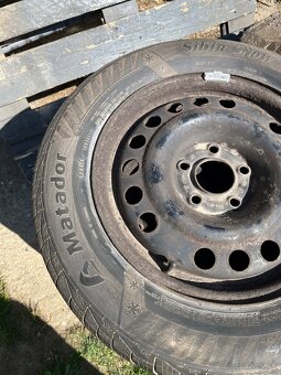 Pneumatiky s diskami 195/65/R15 - 4