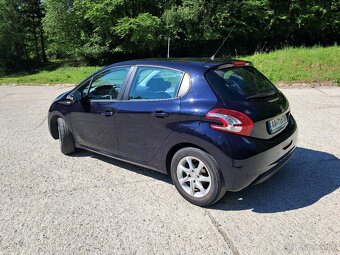 Peugeot 208 1,2i benzín - 4
