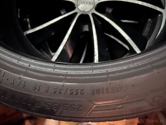 Barum Bravuris R19 235/55 letné - 4