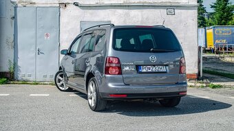 Volkswagen Touran 1.9 TDI 7miest - 4