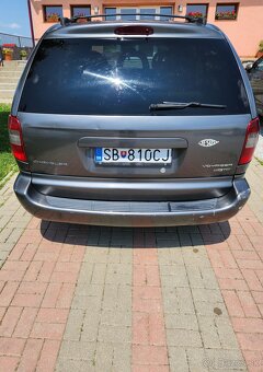Chrysler voyager - 4