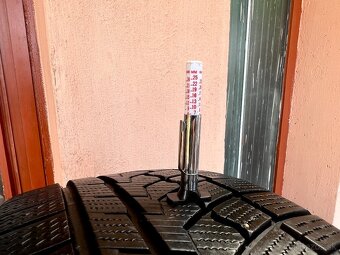 215/45 R17 zimné pneumatiky PREDANÉ - 4