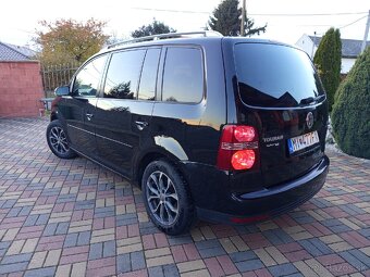Volkswagen Touran 1.9TDi 7-miest - 4