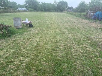 Predám 4-izbový rodinný dom v obci Veľké Zálužie - 4