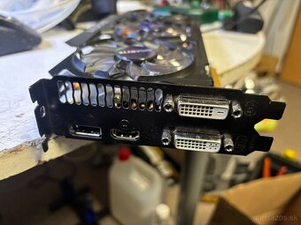 Predám Gigabyte GV-N770OC-2GD - 4