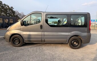 Opel Vivaro Van 2.0 / rok: 2014 / 8 miest - 4