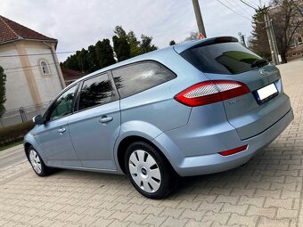 Ford Mondeo Combi 2009 TOP STAV - 4