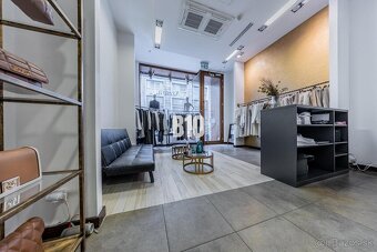 LUXUSNÝ butik s TALIANSKOU MÓDOU v centre Bratislavy - na od - 4