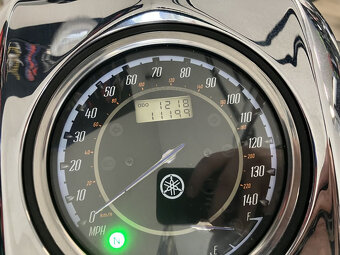Yamaha XV 1900 Raider - 4
