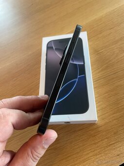 IPHONE 16 Pro BLACK 256GB - 4