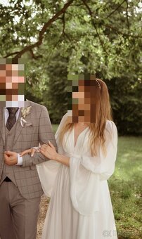 Svadobné šaty v romantickom štýle - 4