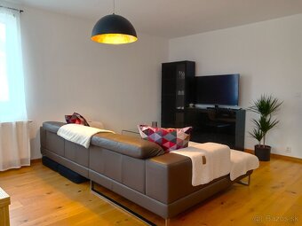 Novostavba : 2 izbový byt s veľkou loggiou 8 m2 | 53 m2 | KE - 4