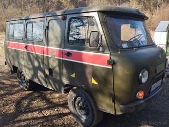 Uaz 452 Buchanka - 4