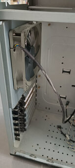 Thermaltake Aguila black - 4