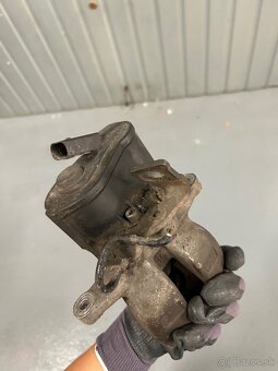 Brzdový strmeň - 4