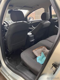 Ford Mondeo Mk4 2.0tdci 103kw 2010 - 4