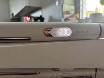 Zehlicka na vlasy Philips SenseIQ - 4