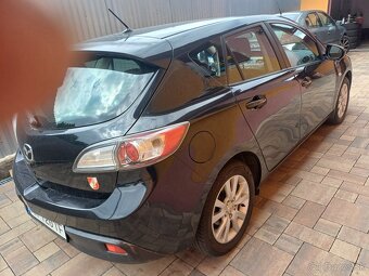 Mazda 3---1.6i-benzin--77Kw-105Ps-najazdené.-157300km - 4