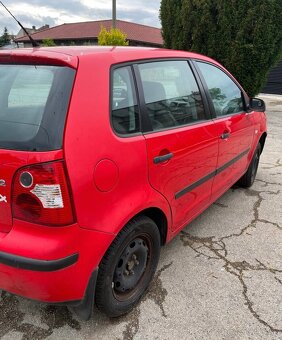 Rozpredám VW polo 1,2 HTP 47kw - 4