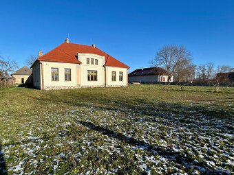 Na predaj rekonštruovaná HISTORICKÁ VILA na pozemku 6654 m2 - 4
