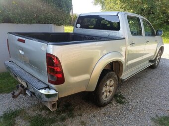 Toyota Hilux 2.5 d4d 4x4 - 4